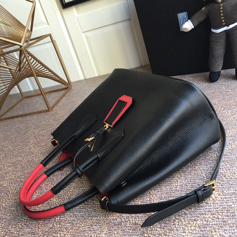 Prada Double Saffiano Leather Bag Shoulder Bag Black/Red 1BG775